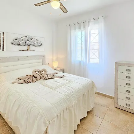 Urb Altos Bahia Vii Apartamento *